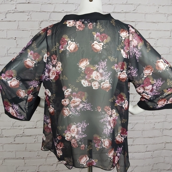 papillon Black Floral Kimono - Picture 4 of 8